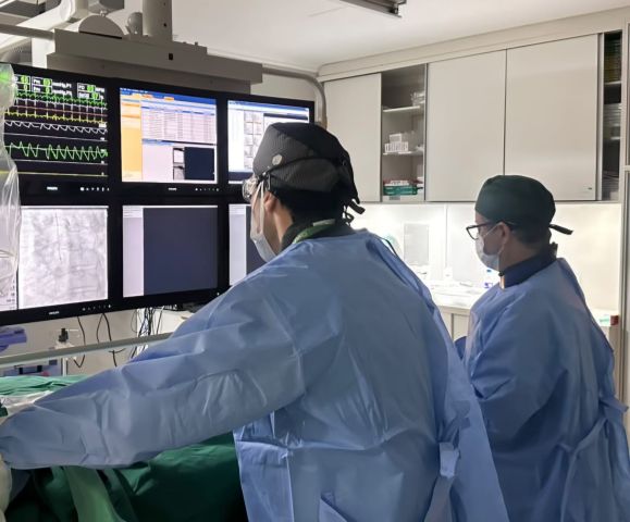 Hospital Unimed Tubarão realiza procedimento inédito em Santa Catarina para investigar dor no peito