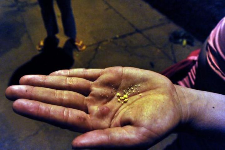 Homem é preso com 47 pedras de crack durante ação da PM em Tubarão
