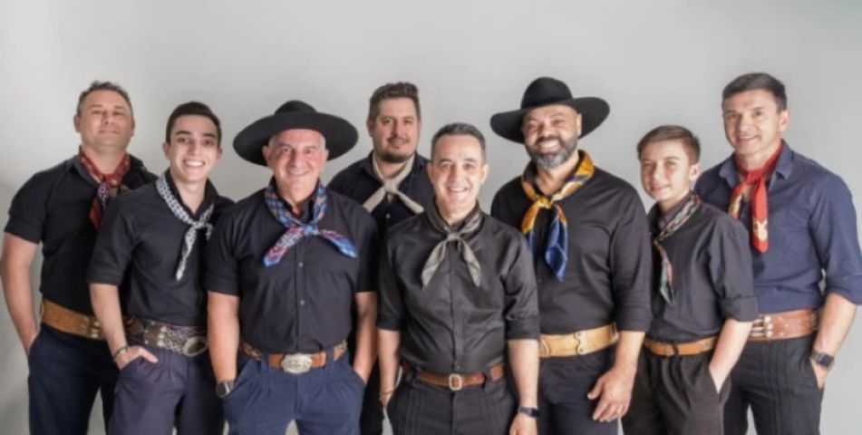 Parque Diamante +Energia comemora 13 anos com show nacional do Tchê Garotos