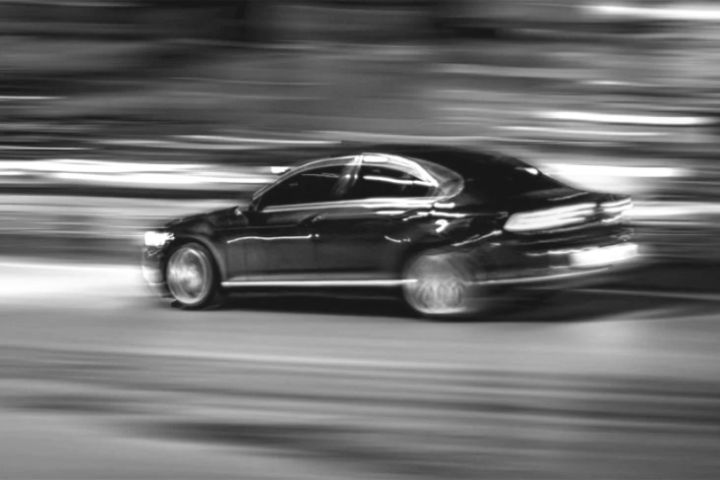 Homem bêbado foge da PM em alta velocidade e é preso com carro furtado em Imaruí