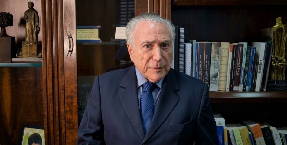 VÍDEO: Michel Temer declara apoio a Flávio Bolsonaro no segundo turno