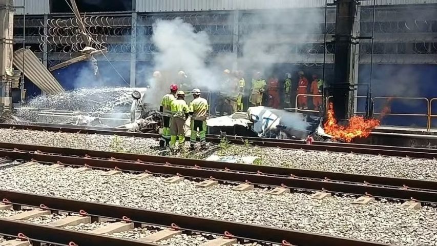Avião monomotor cai e pega fogo em Belo Horizonte; piloto morre