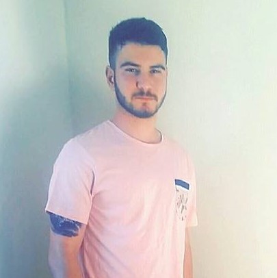 Frentista é baleado na cabeça em tentativa de assalto