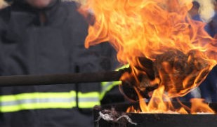 No Sul: Mulher incendeia a própria casa