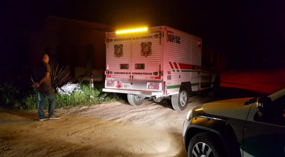 Mulher é assassinada a facadas em Araranguá