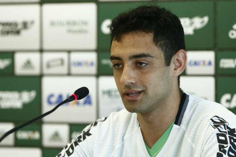 Corpo do ex-jogador Daniel é velado em Minas Gerais