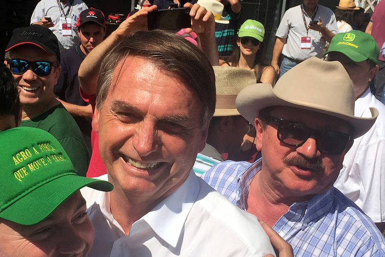 Bolsonaro recua em fusão de Meio Ambiente e Agricultura