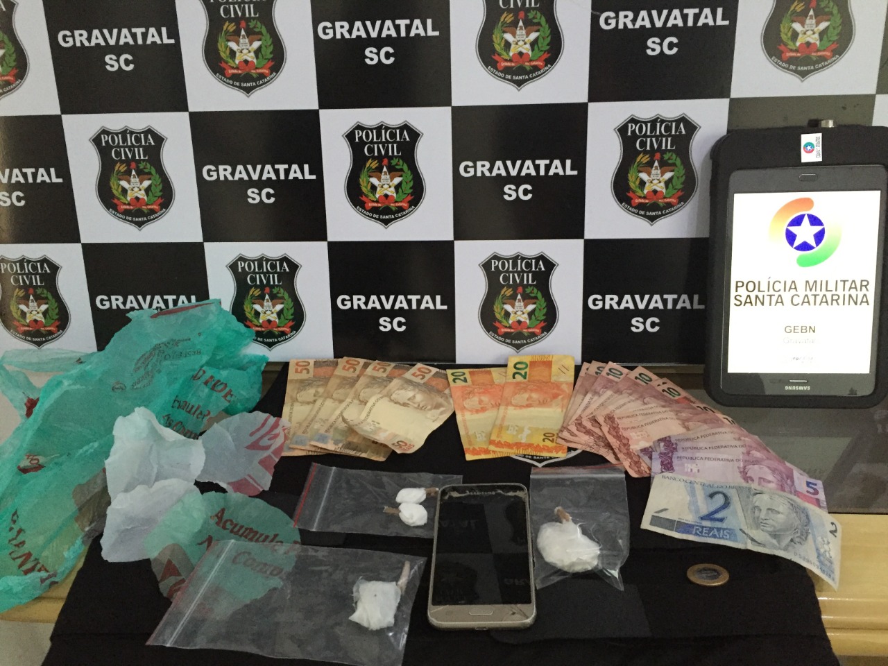 Operação Finados identifica dois traficantes de drogas em Gravatal